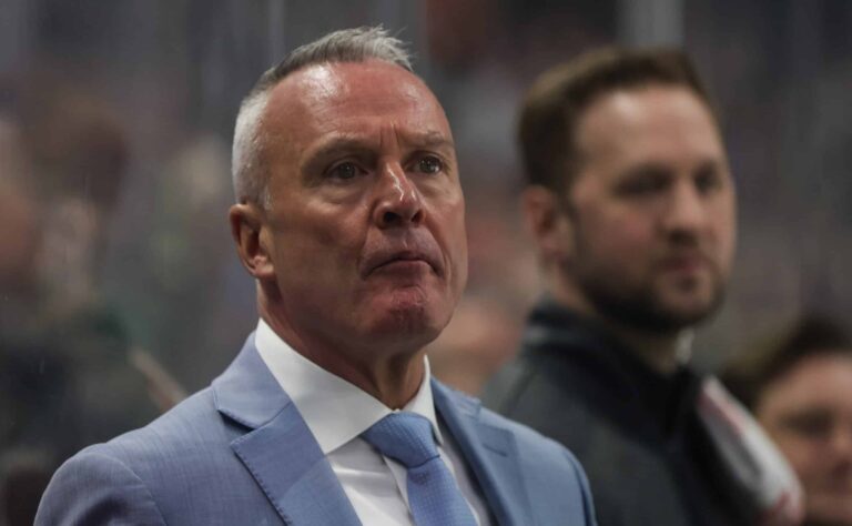 Sensaatiojoukkueen luisulle jatkoa – valmentaja antoi täyslaidallisen