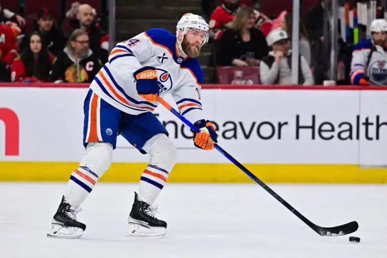 Edmonton-mörssäri ei kiertele – tässä supertähti ajaa edelle