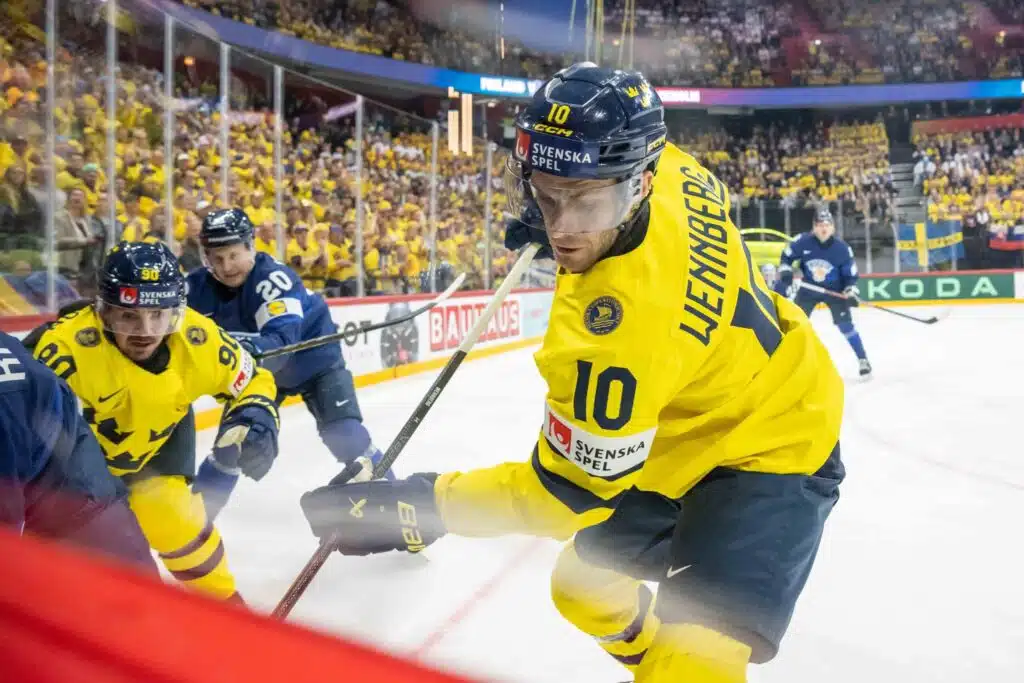 Ruotsin NHL-tähti naurahti Bara Bada Bastusta