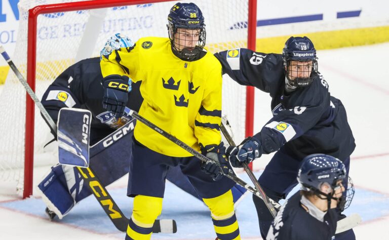 Pikkuleijonille tylysti turpaan – MM-kisat ohi