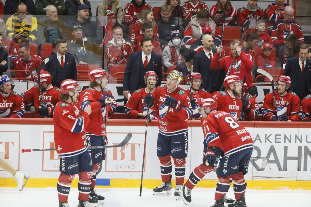 HIFK Sveitsiin haastamaan Kanadan maajoukkuetta