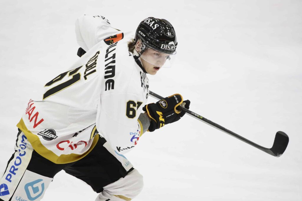 Suomalainen NHL-varaus vaihtaa seuraa Ruotsissa