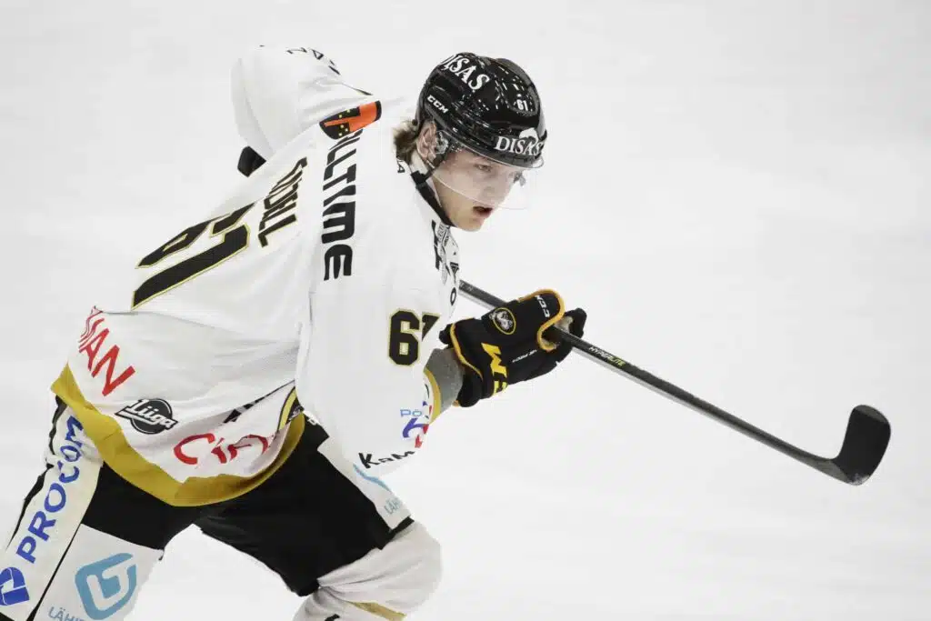 Suomalainen NHL-varaus vaihtaa seuraa Ruotsissa