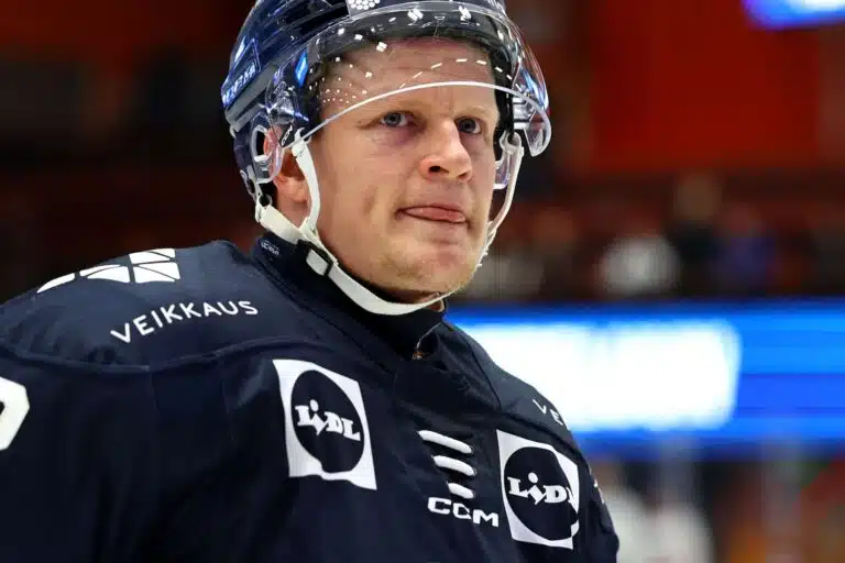 Törkyteoista tuli Liigassa pelikieltoa