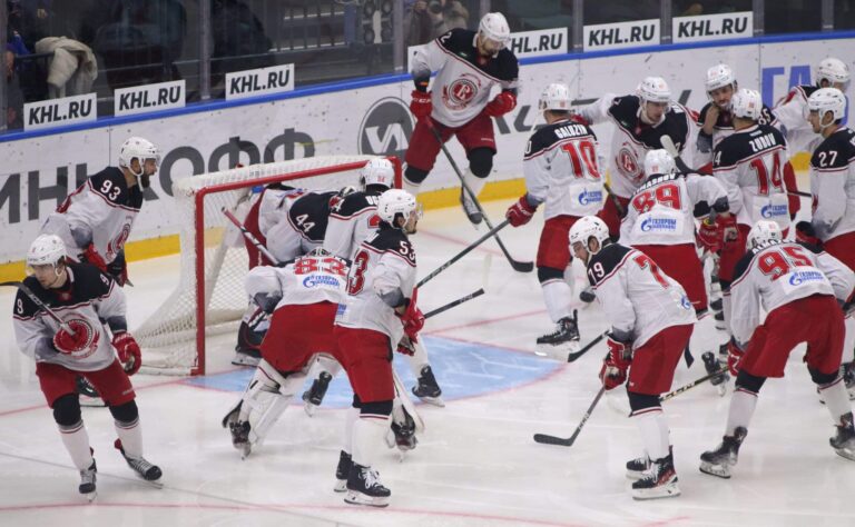 KHL murenee – yksi seura ulos