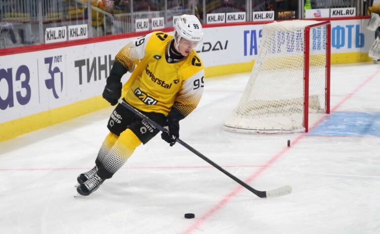 Venäläisvirta NHL:ään jatkuu – KHL:n talous hiipuu