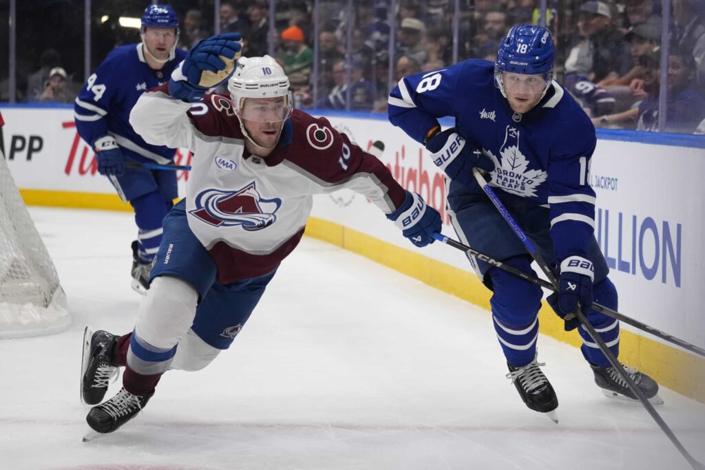 Nähdäänkö NHL:ssä jättikauppa – huippusentterille uusi osoite?