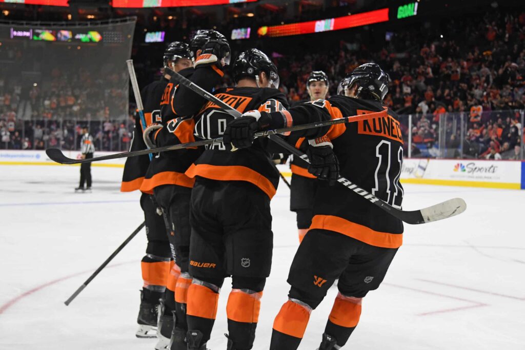 Entisen NHL-tähden potkuilla karu seuraus – talonkorkuinen dollarivuori jäi pöydälle