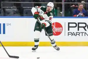 Tuhannen NHL-ottelun veteraani sanoi hyvästit taaloille – uusi osoite ei yllätä