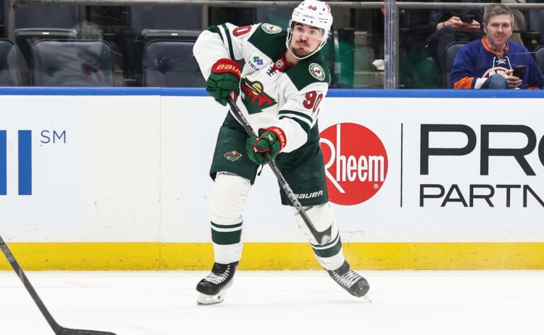 Ruotsin MM-kisapelaajalle NHL-sopimus