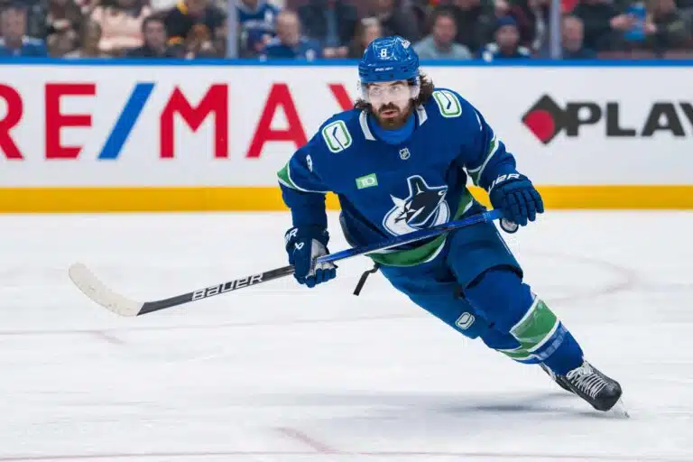 Columbus Blue Jackets voitti tarjouskilpailun Vancouver Canucksin runkohyökkääjästä