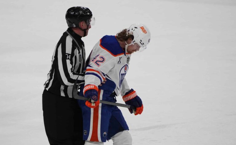 Kasperi Kapanen ei kelvannut kaukaloon – näin perusteltiin