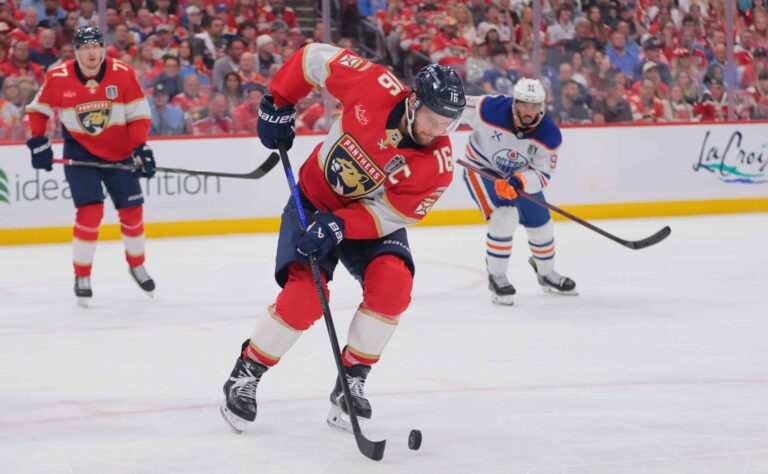 NHL:n viralliselta taholta kova arvio – suomalaisia mukana vain yksi