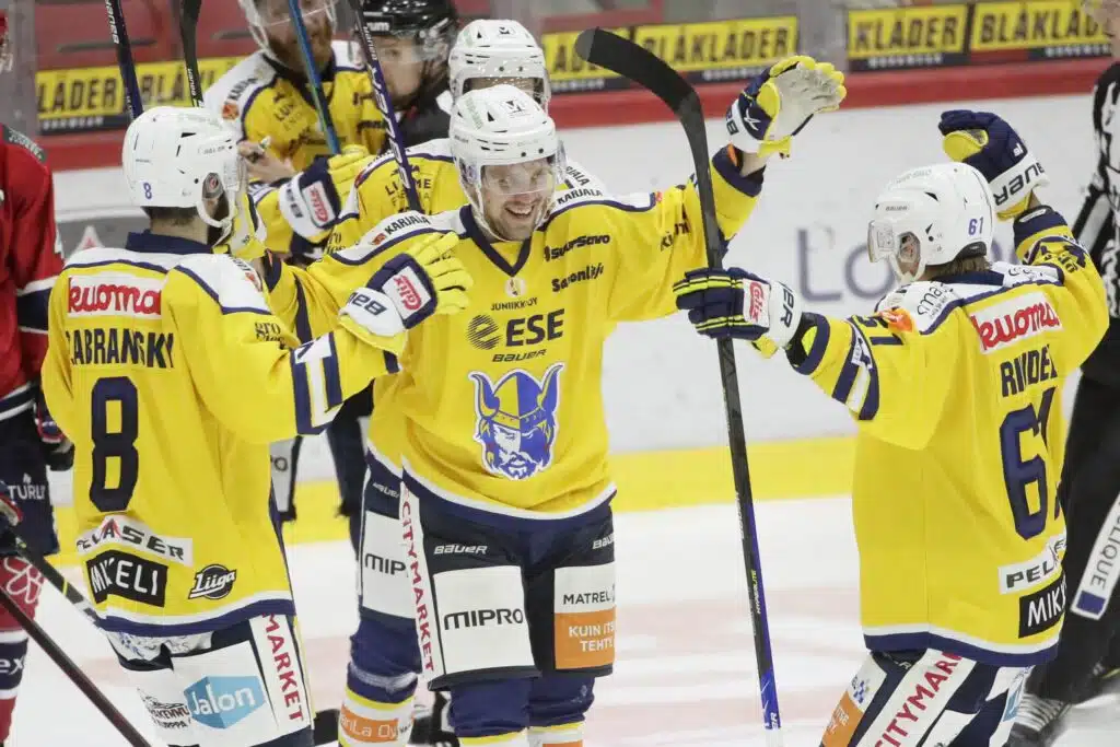 Teemu Pulkkiselle uusi seura – ei pidä sotkea Teemu Pulkkiseen