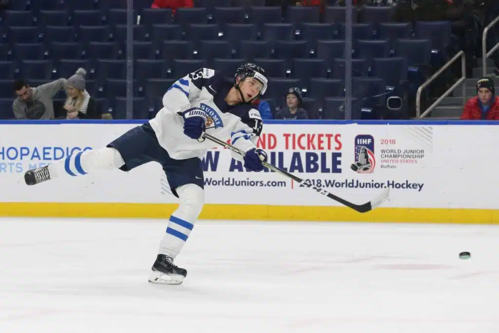 Suomalaispelaajan NHL-portit lopullisesti kiinni? – ei hyvältä näytä