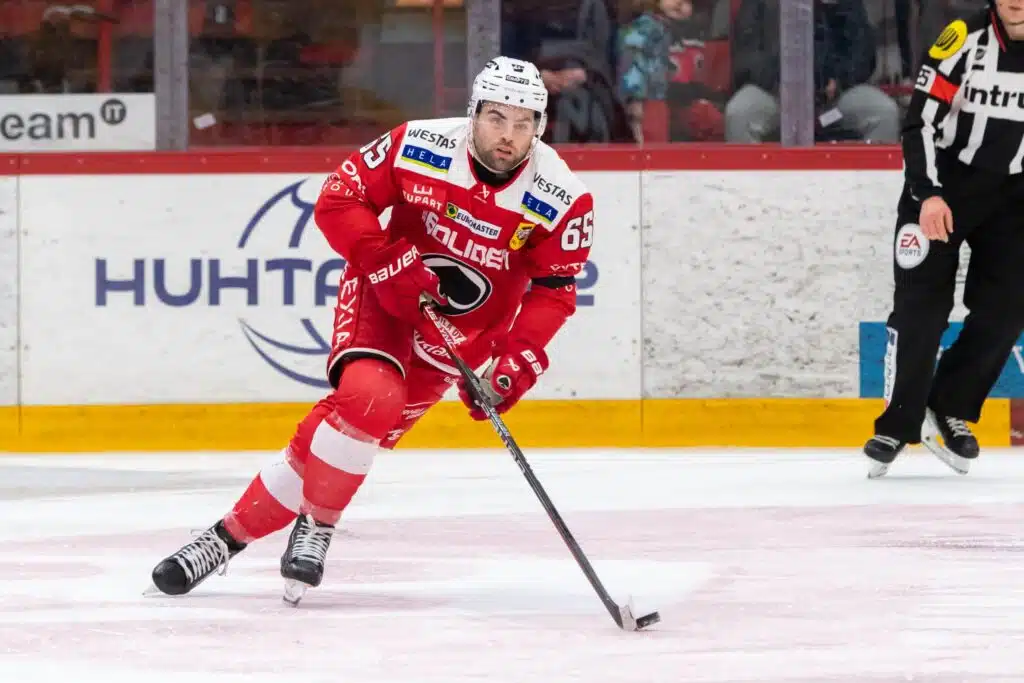 Ässistä tuttu kanadalaispuolustaja jatkaa ruplien takomista