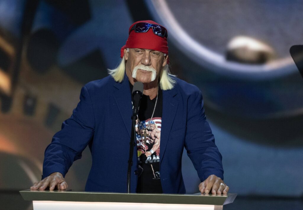 Hulk Hogan on kuollut – muistetaan myös jääkiekkofanina
