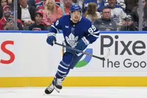 Sidney Crosby teki harvinaisen eleen – uusi Penguins-hankinta yllättyi