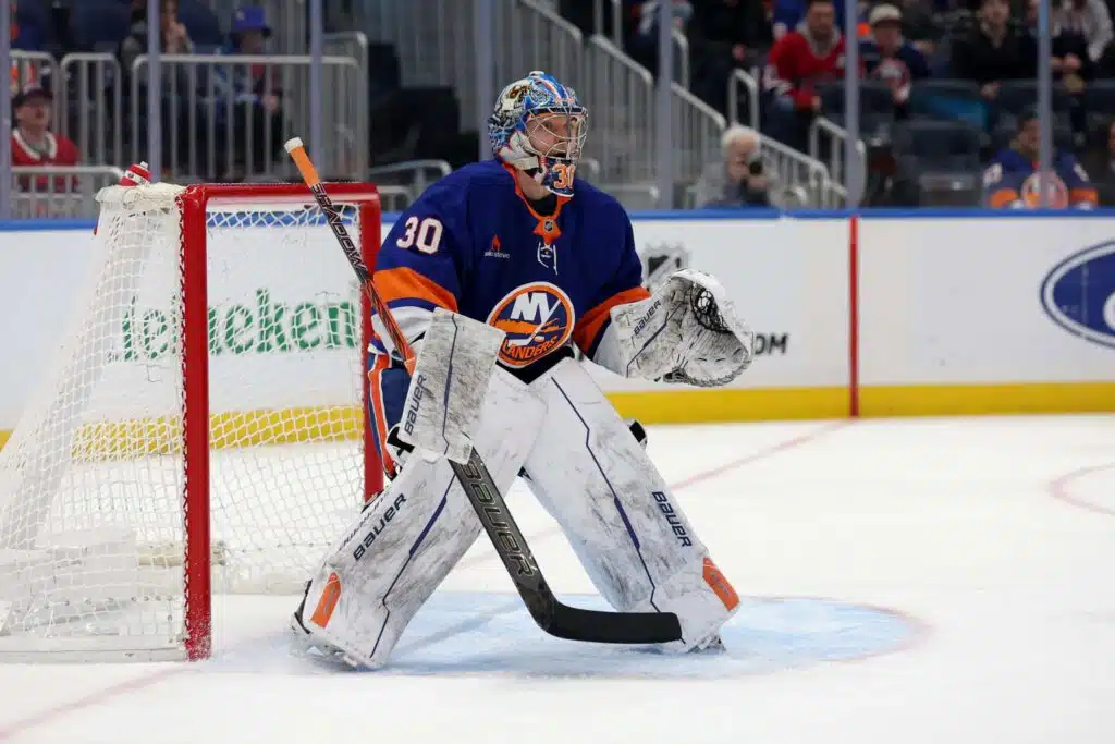 Agentilta tyly viesti – NHL-tähden huhut jäihin