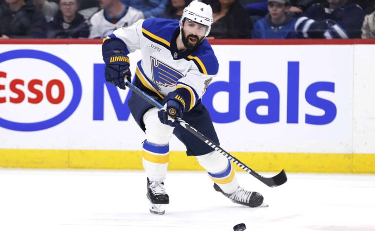 Karmiva uutinen NHL:stä – huippupuolustaja menetti työpaikan