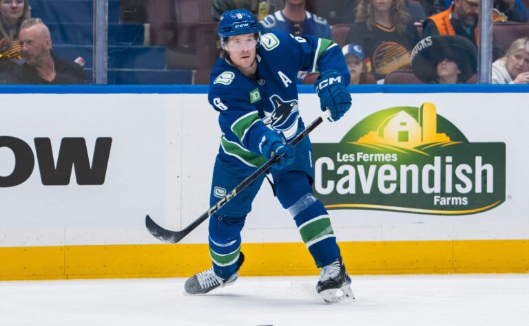 Jättidiili – Vancouver Canucks kiinnitti tähtihyökkääjän