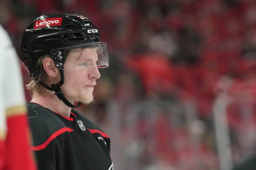 Nuorelle NHL-tähdelle jättirahat – näin sopimusta kommentoi GM