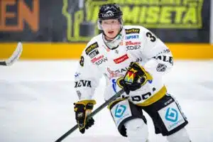 Urheilucast: Kärpät ja Tappara superhankinnan perässä jättimäisen rahasäkin kanssa