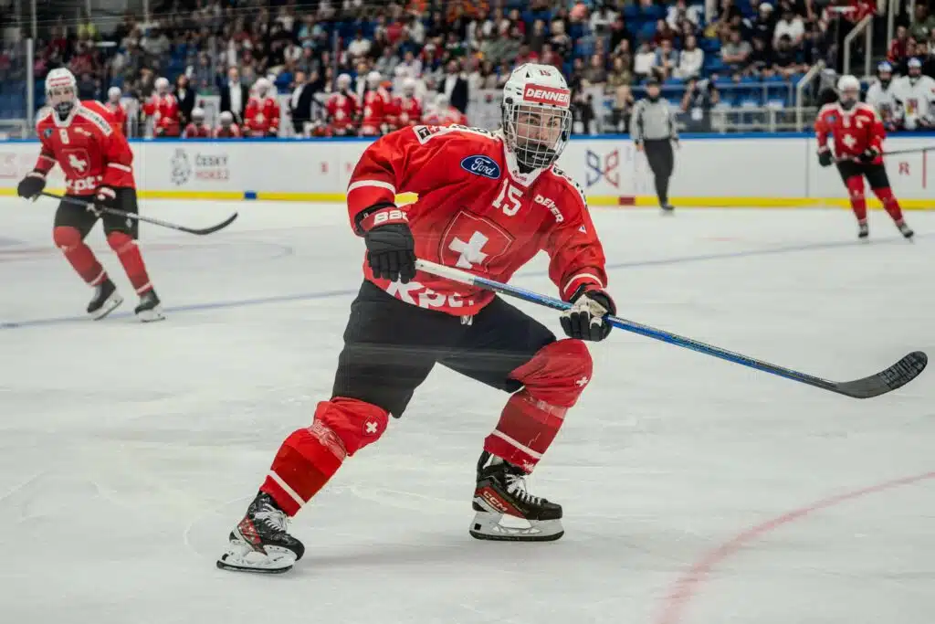 Sveitsi yllätti Pikkuleijonat