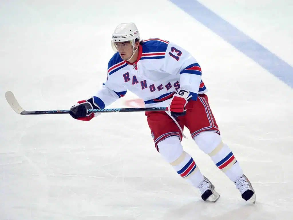 Kaksi MM-kultaa voittanut NHL:n ykkösvaraus lopettaa