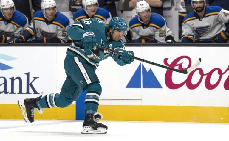 Lähde: San Jose Sharks aikoo riehua siirtomarkkinoilla