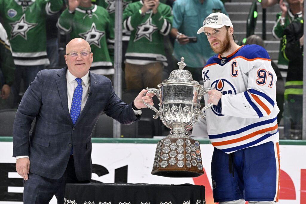 NHL:n vaikutusvaltaiselta henkilöltä dramaattinen ilmoitus – tämä muuttuu vuoden päästä