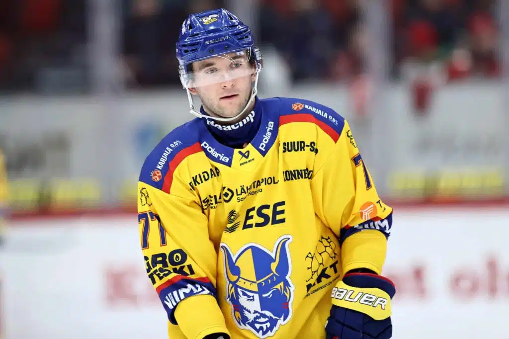 Liigassa flopannut hyökkääjä löysi uuden kodin – suuntaa eksoottiseen kiekkomaahan