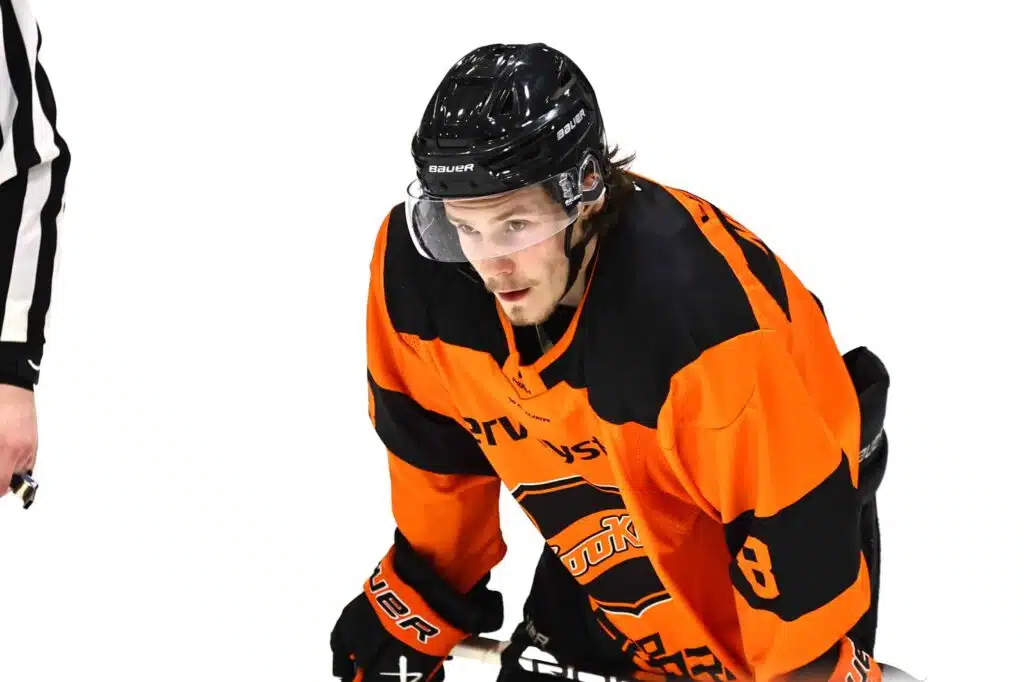 Suomalaispelaaja aloittaa farmissa