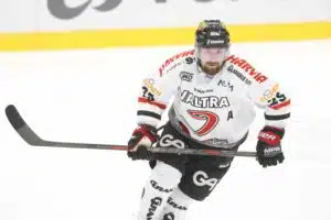 Huhut vievät Pekka Jormakkaa ulkomaille