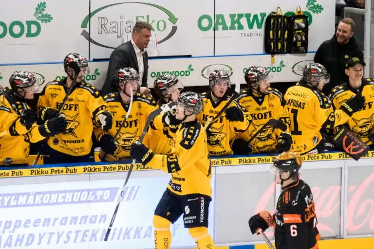 Raipe ja SaiPa yhä voitoitta – Kärpät pöllytti Ilvestä