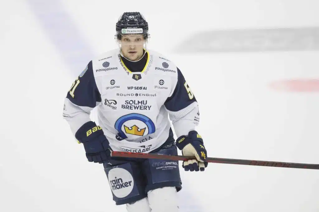 Haastattelu: Tähtipuolustaja palasi Suomeen sattumien kautta