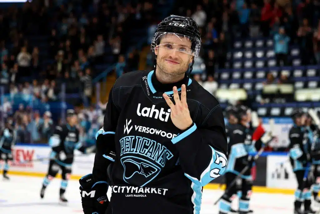 Kypärätempulla turpaan – Olli Jokisen HIFK ihan ulapalla