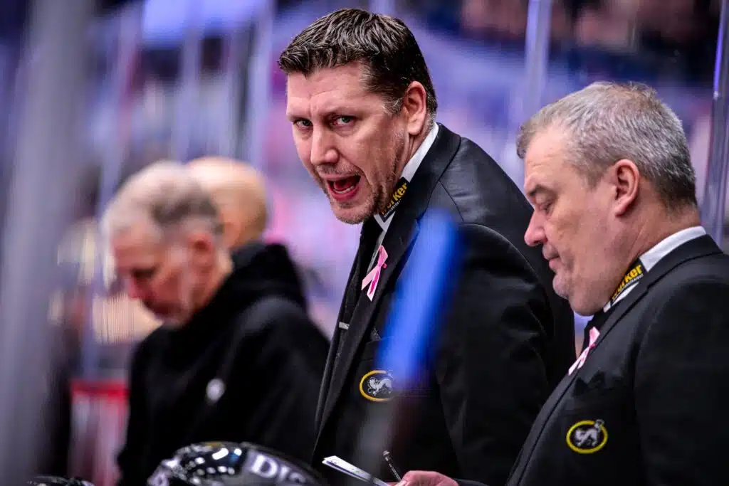 Kärpät pohjakosketuksessa – päävalmentaja haukkui pelokkuudesta