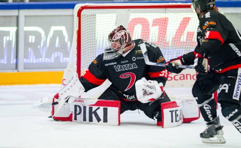 Viime kauden floppi johtaa Liigaa – Kärpät ja Ilves syvässä kriisissä