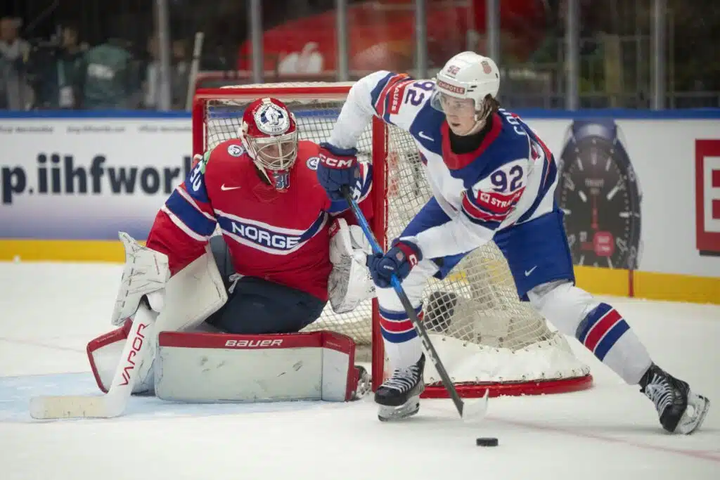 Jättisopimuksen tehnyt NHL-tähti kiitollisena: ”Rakastan pelata täällä”