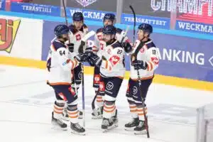 Katseet kääntyivät Pohjois-Amerikkaan – SHL-seura kiinnitti himoitun vahvistuksen