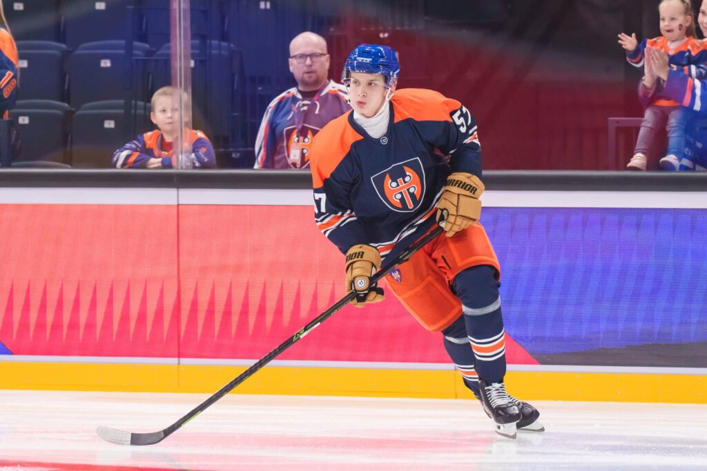 Pikkuleijonien superlupaukselle jättimäiset kehut