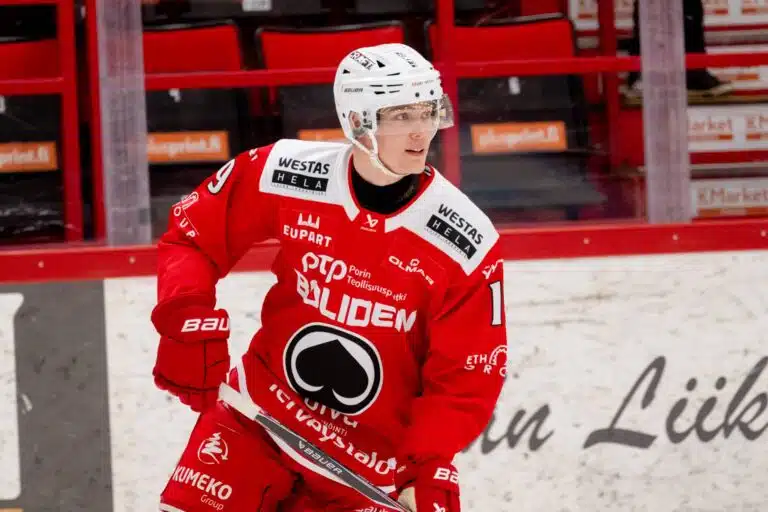 Ässät kertoi läpimurtopelaajansa jatkosta