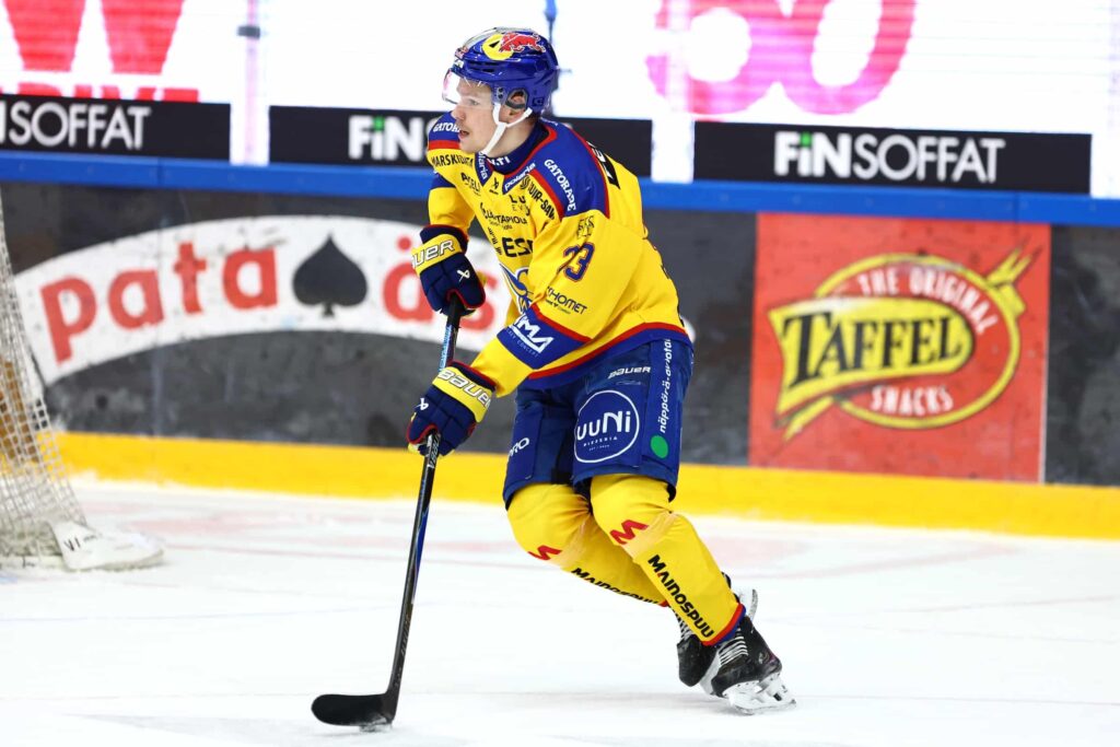 Suurlupaus jatkaa Jonne Virtasen joukoissa – ”Poikkeuksellinen talentti”