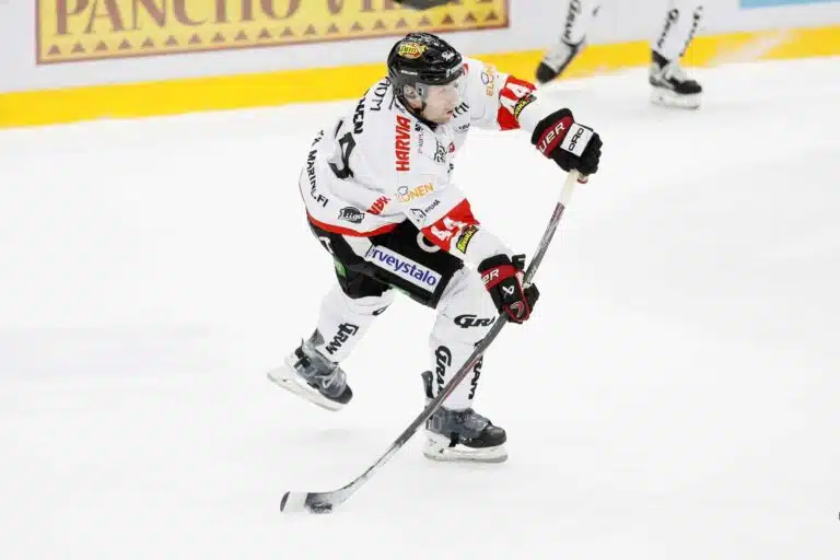Näkökulma: Sami Vatanen on liian hyvä Liigaan – katsokaa vaikka!