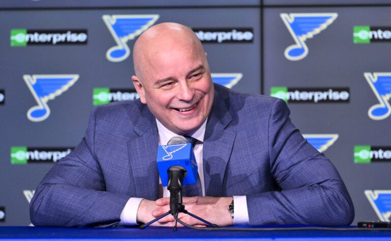 Entinen valmentaja palasi Bostoniin – reaktio ei jättänyt mitään epäselväksi