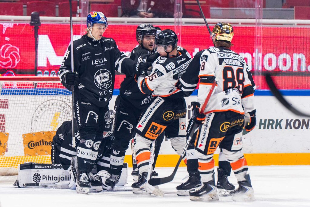 Kahakka TPS:n maalilla