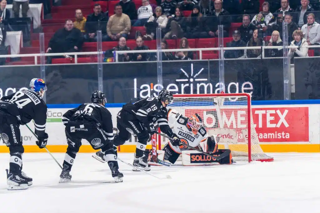 TPS soitti viulua Turussa – HPK:lle jälleen tappio