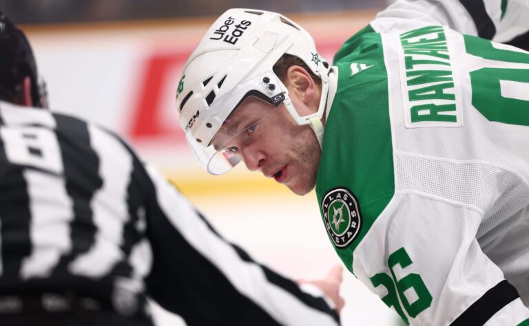 Mikko Rantanen löytämässä jyvänsä