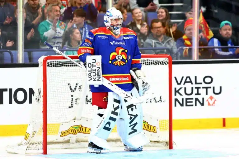Jokerit hävisi paluuottelunsa – Veini Vehviläisen otteet nostettiin suurennuslasin alle